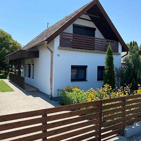 Marica Apartman Balatonfenyves Dış mekan fotoğraf