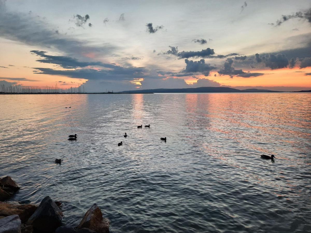 Marica Apartman Balatonfenyves Dış mekan fotoğraf